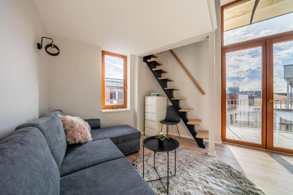 New Loft With Rooftop Terrace In The Old Town Riga Kültér fotó